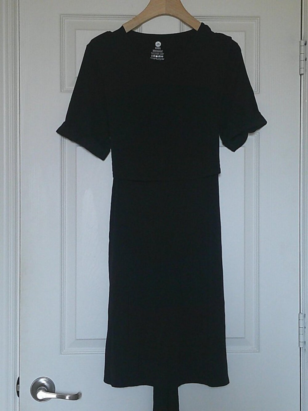 Kindred Bravely Black Eleanora Bamboo Maternity & Nursing Dress - Size Medium